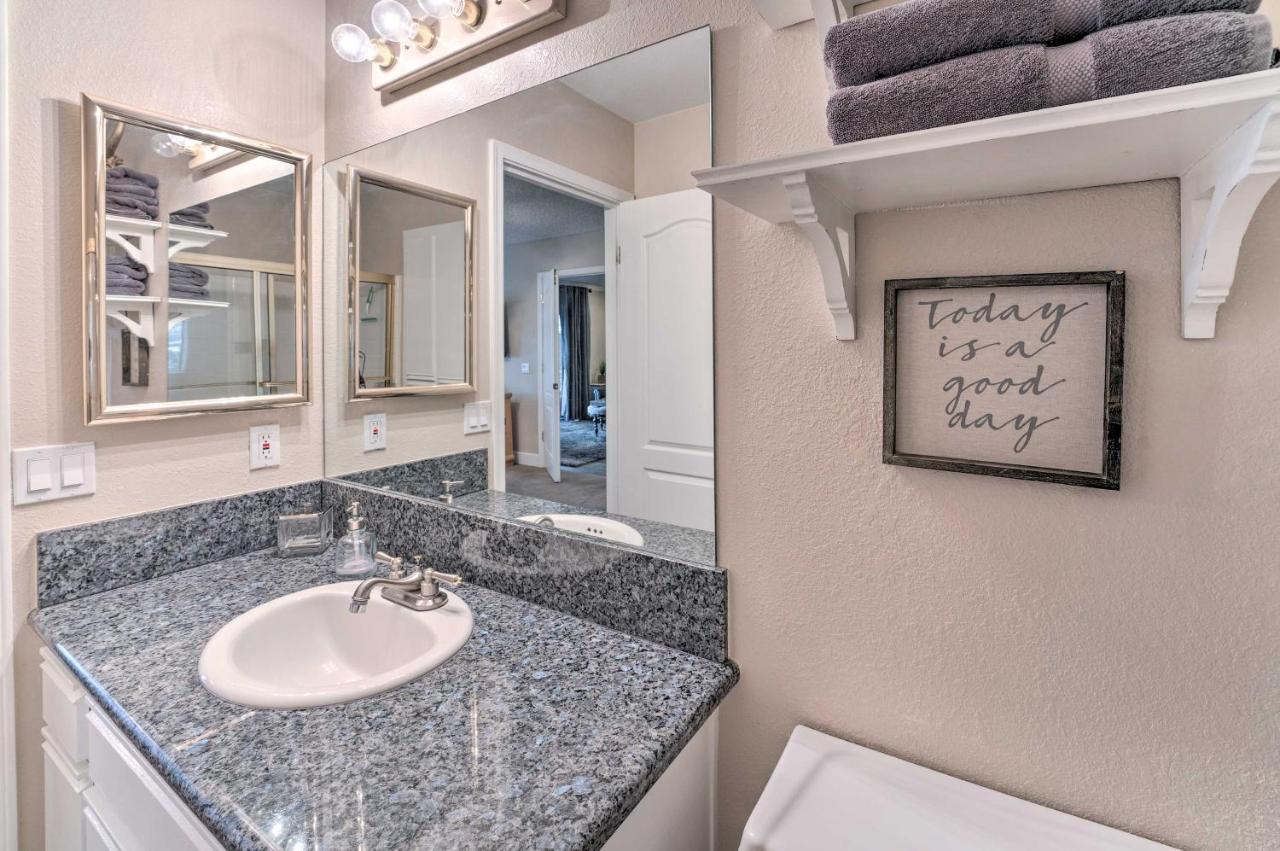 Lake Havasu Condo With Pool Access 1 Block To Beach Lake Havasu City Exterior photo